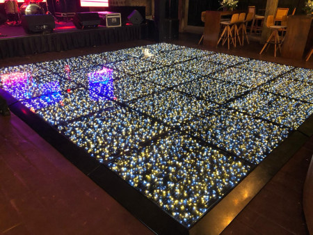 ALUGUEL DE PISTA DE LED - MODELO GALÁXIA 